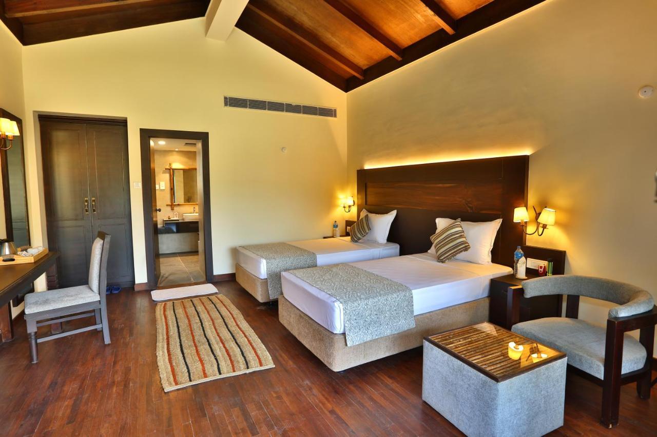 Jungle Villa Resort - Near Chitwan National Park المظهر الخارجي الصورة